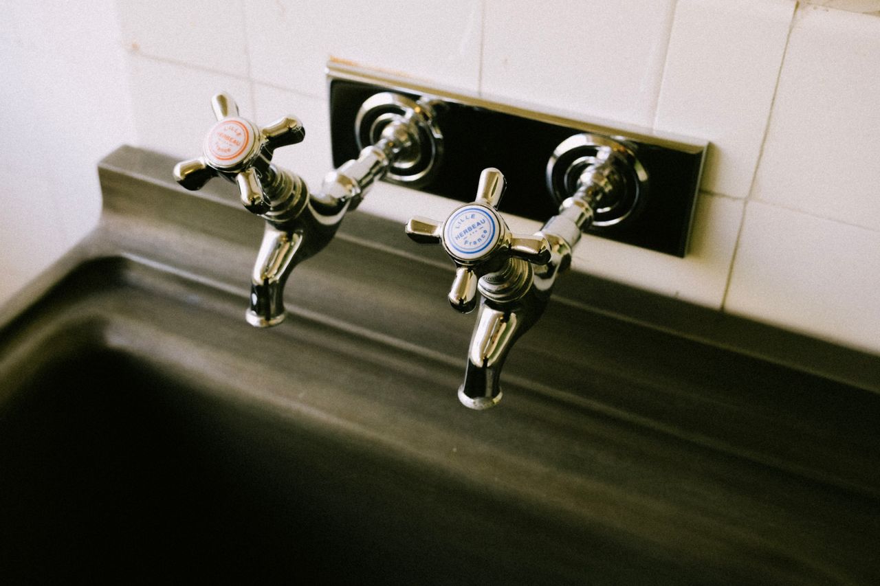 Remplacer un robinet autoperceur